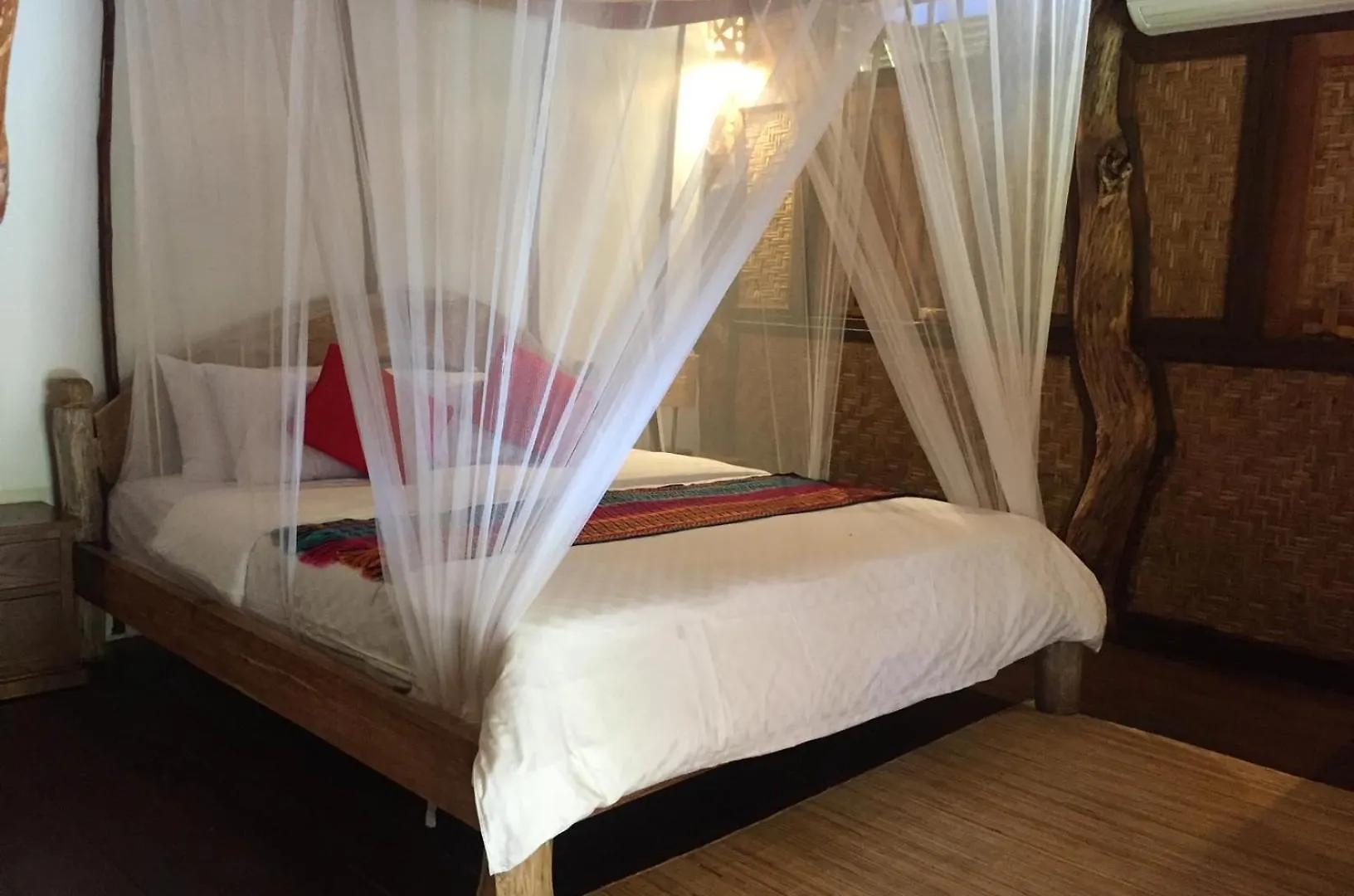 *** Holiday park Flower Bud Bungalow Balangan Jimbaran  Indonesia