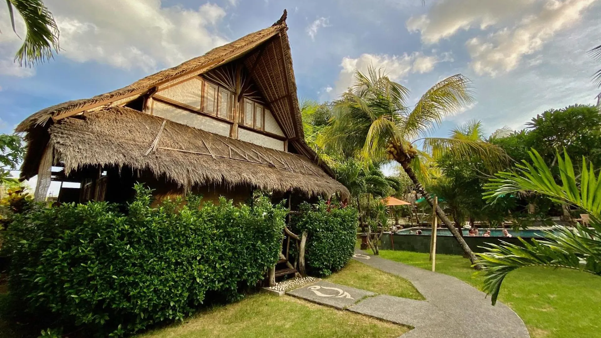 Flower Bud Bungalow Balangan Jimbaran  Holiday park Jimbaran (Bali)