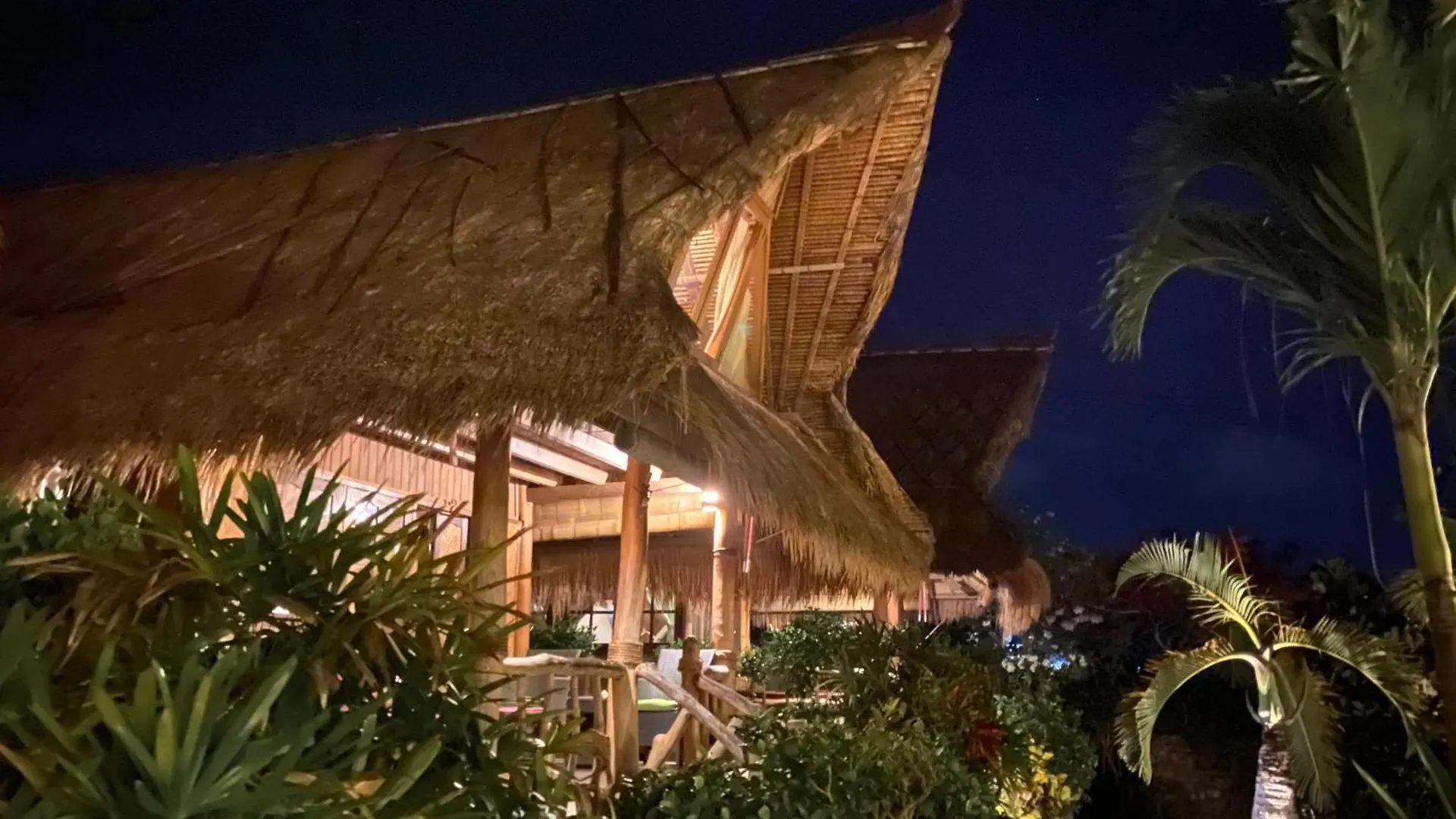 Flower Bud Bungalow Balangan Jimbaran