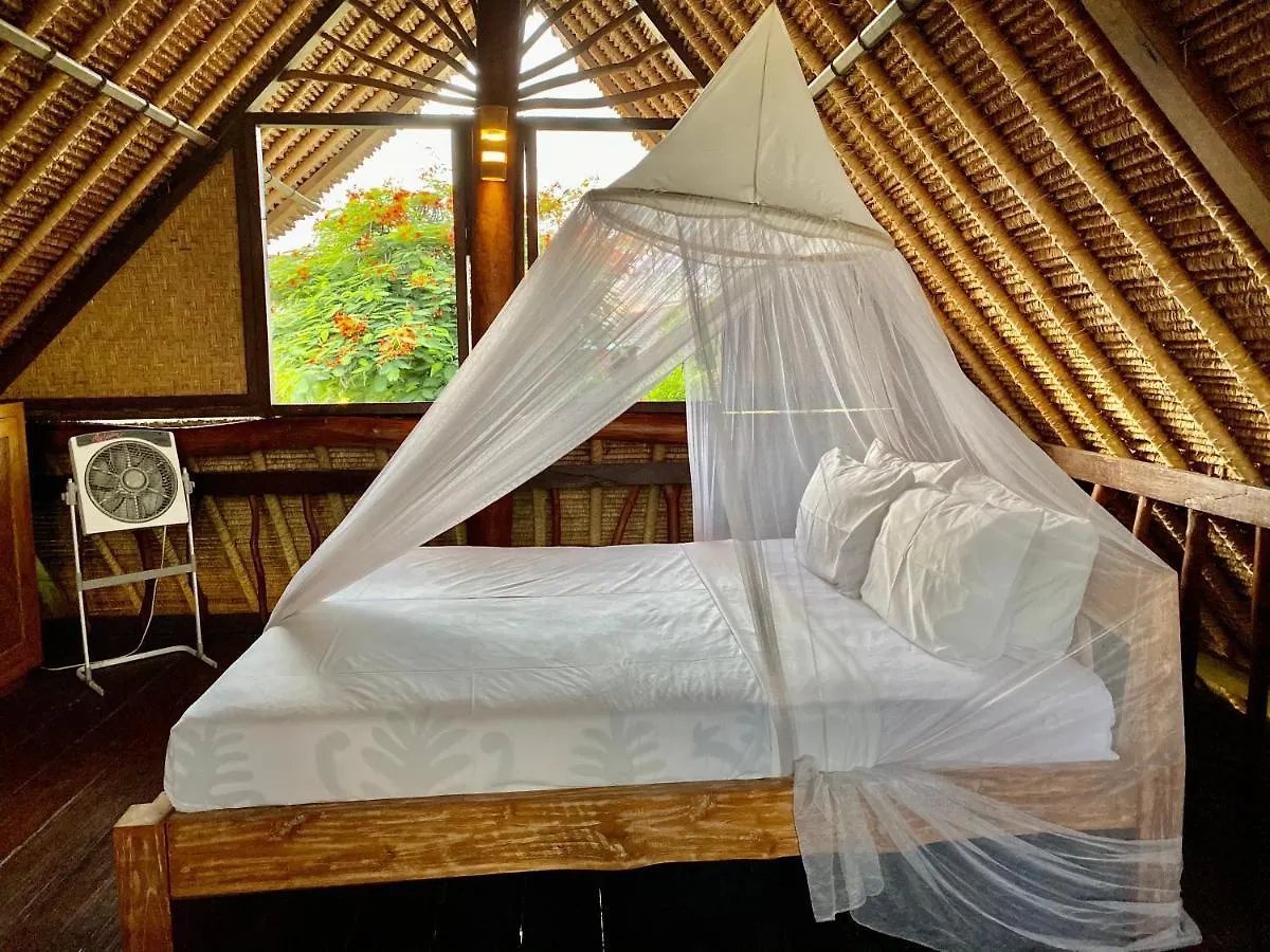 Flower Bud Bungalow Balangan Jimbaran 3*,